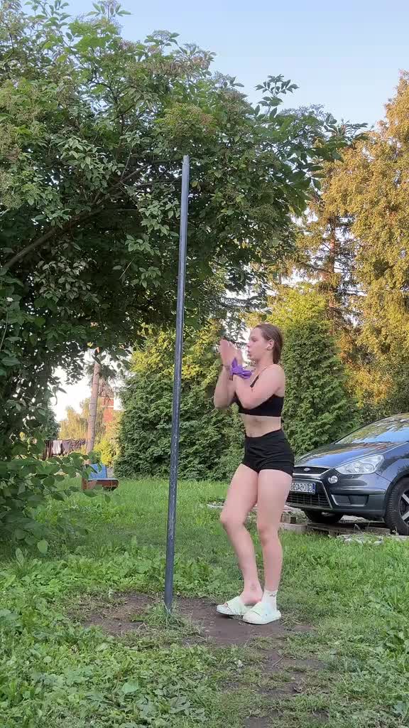 @_pole_flow_dance_pola_