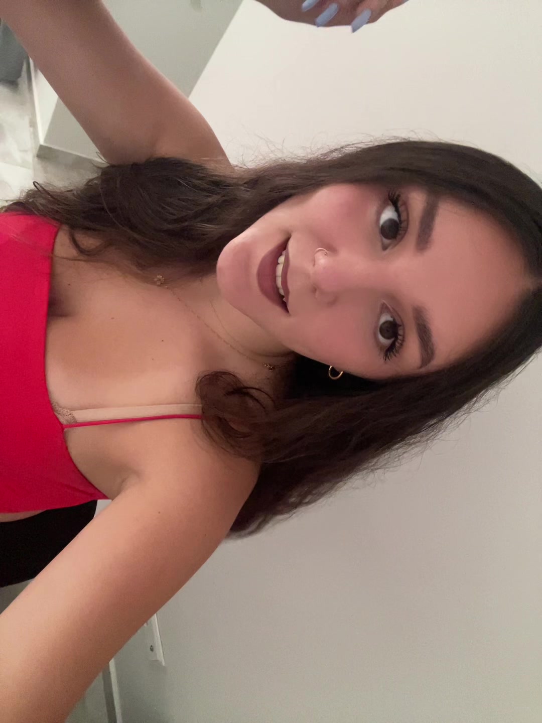@claudia_ntr