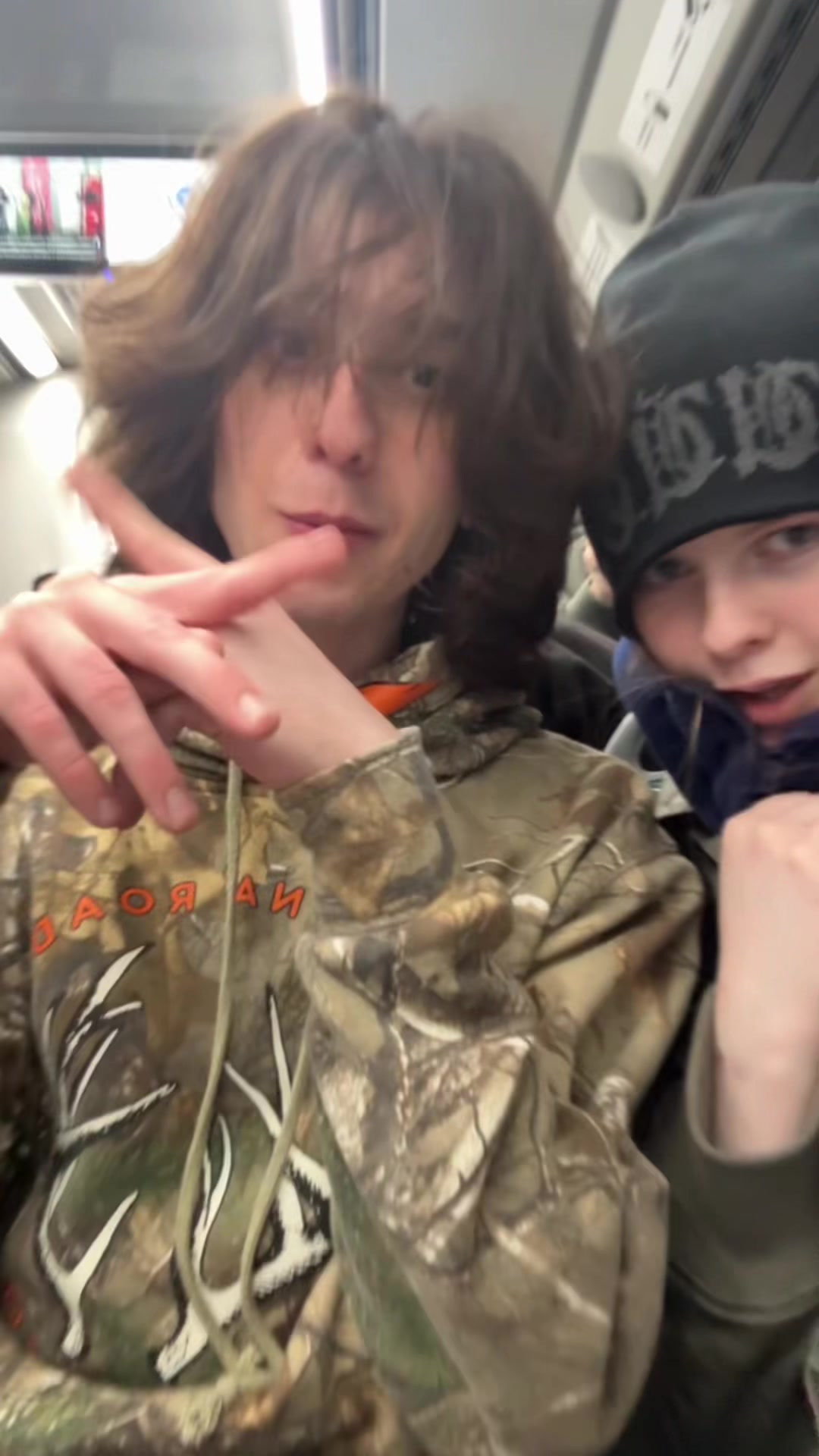 @Админ Okнутые люди