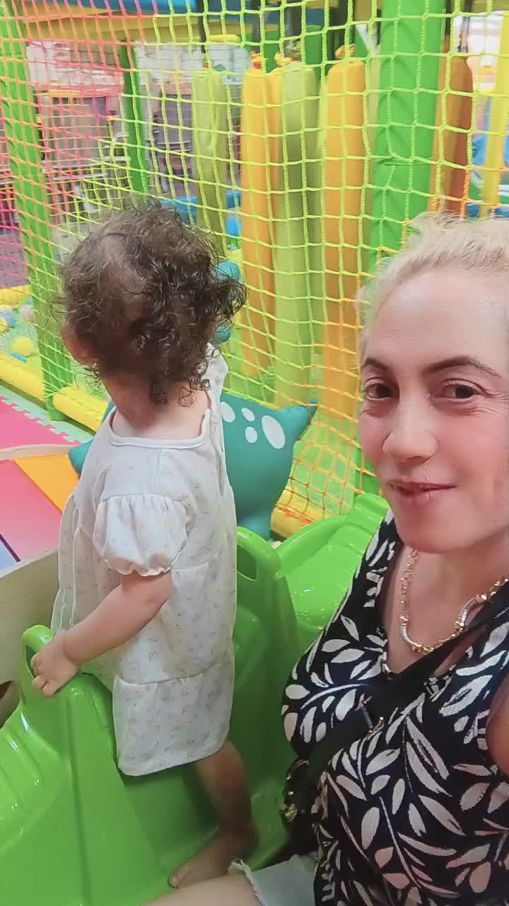 @Daniela Mihailova