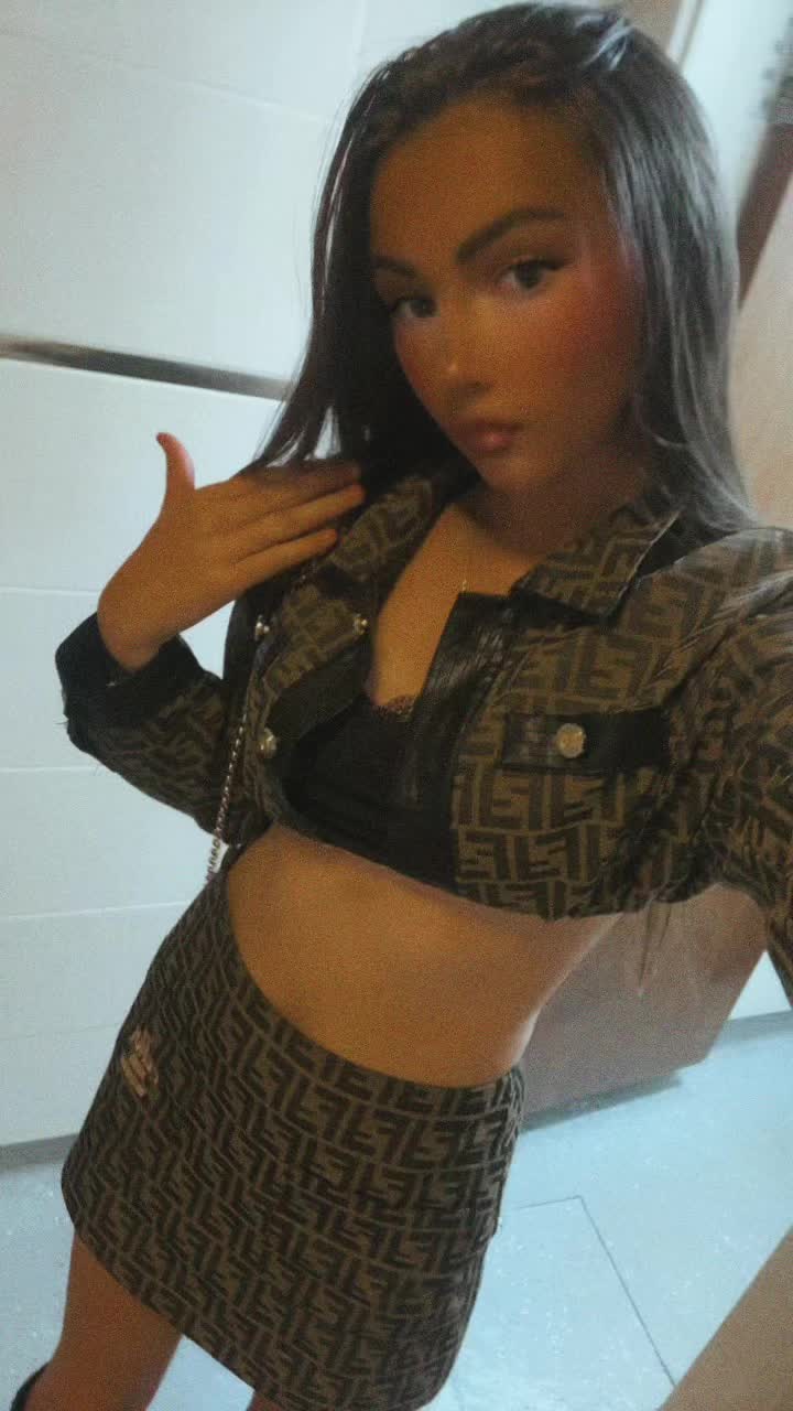 @indiannaknee