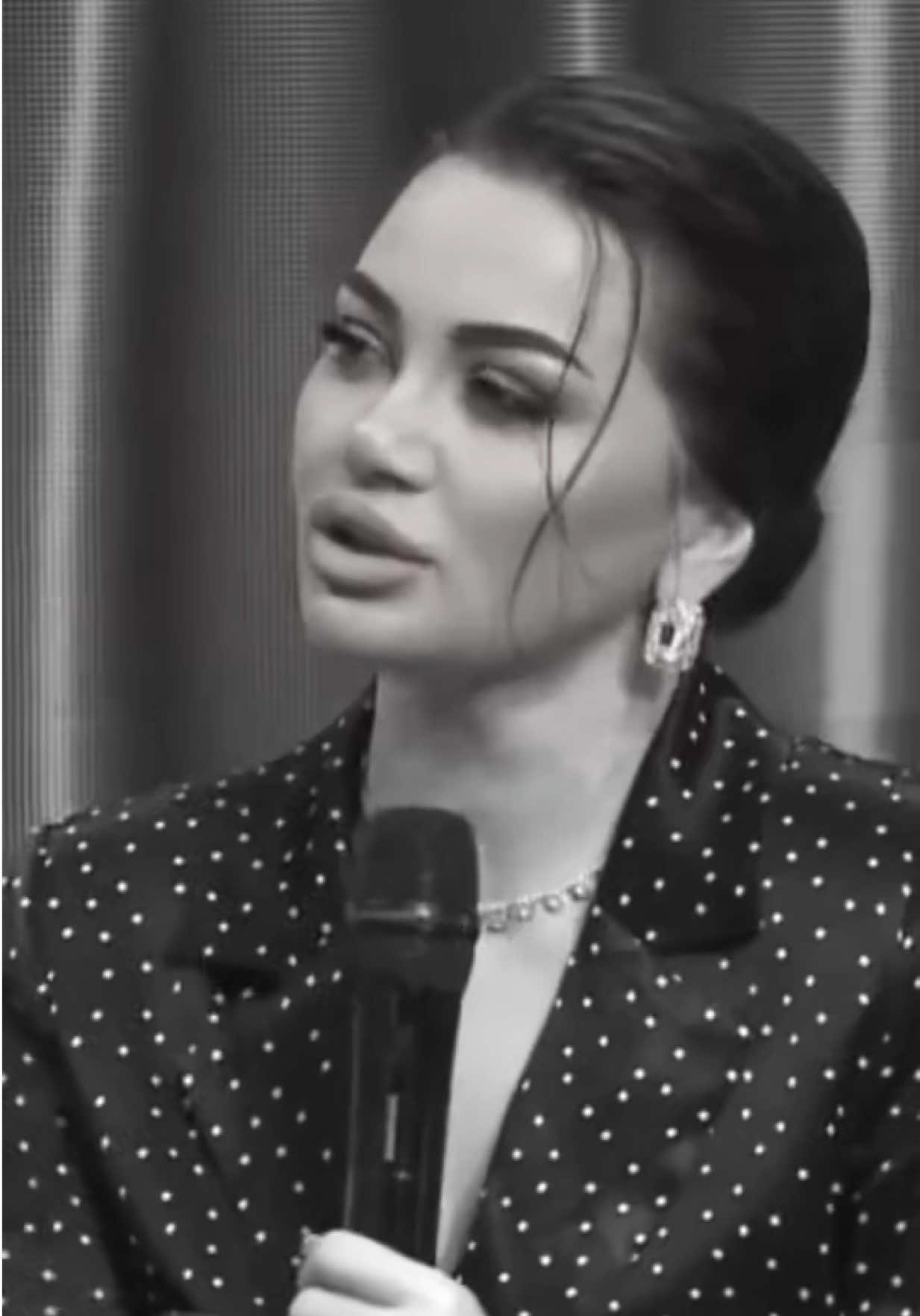 @zeynebheseniofficial