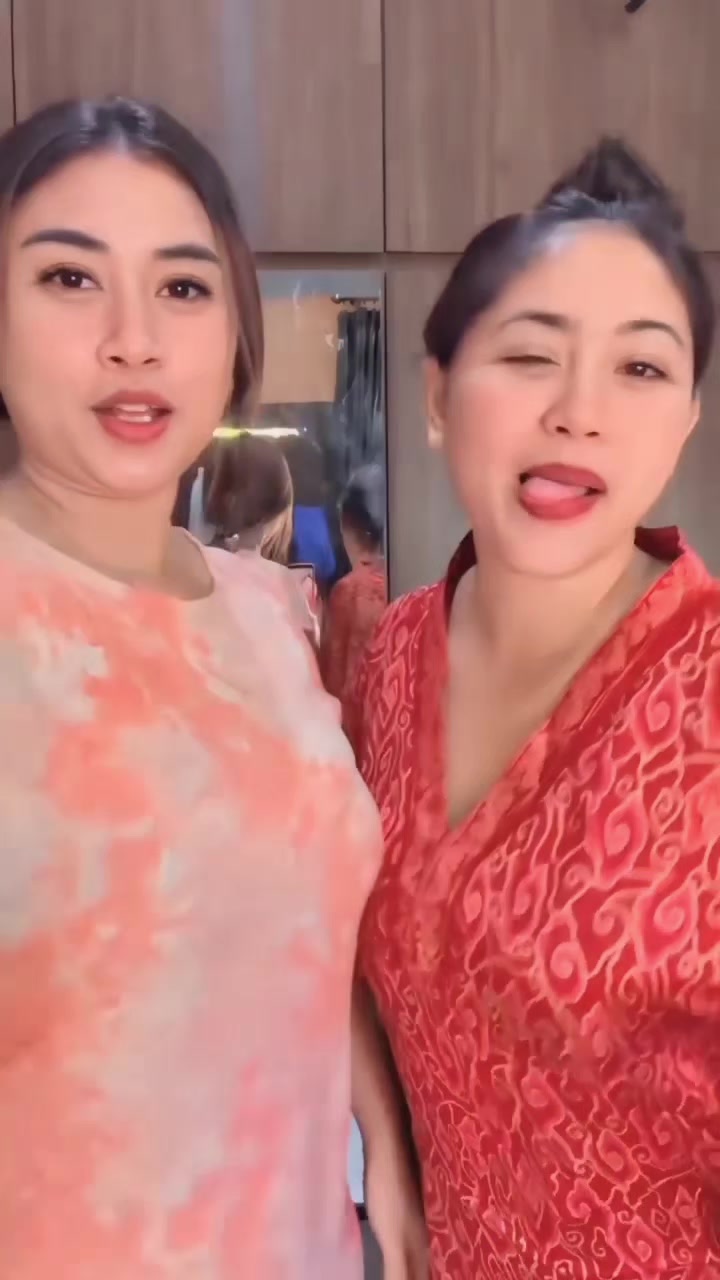 @realsriayutariss