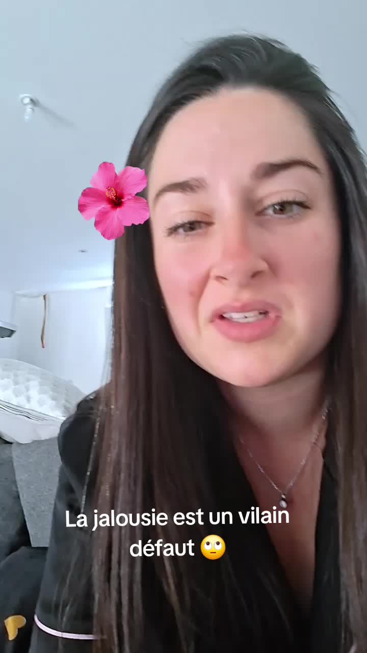 @EloCao