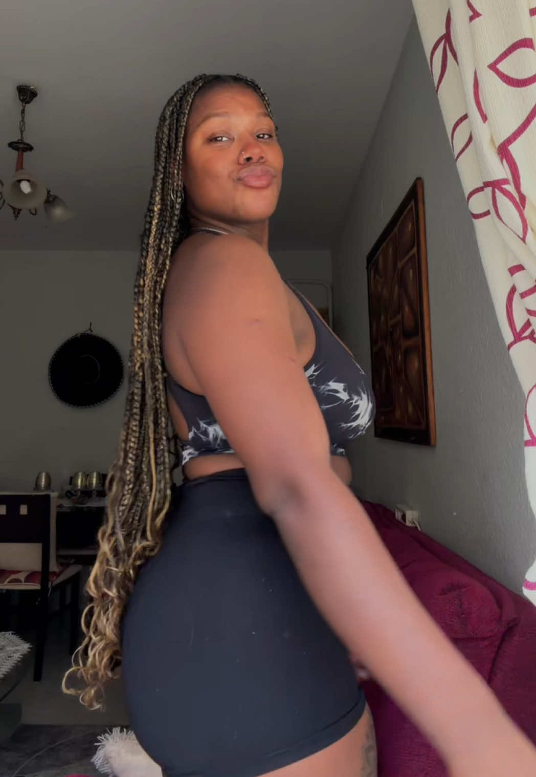 @Yennimm_