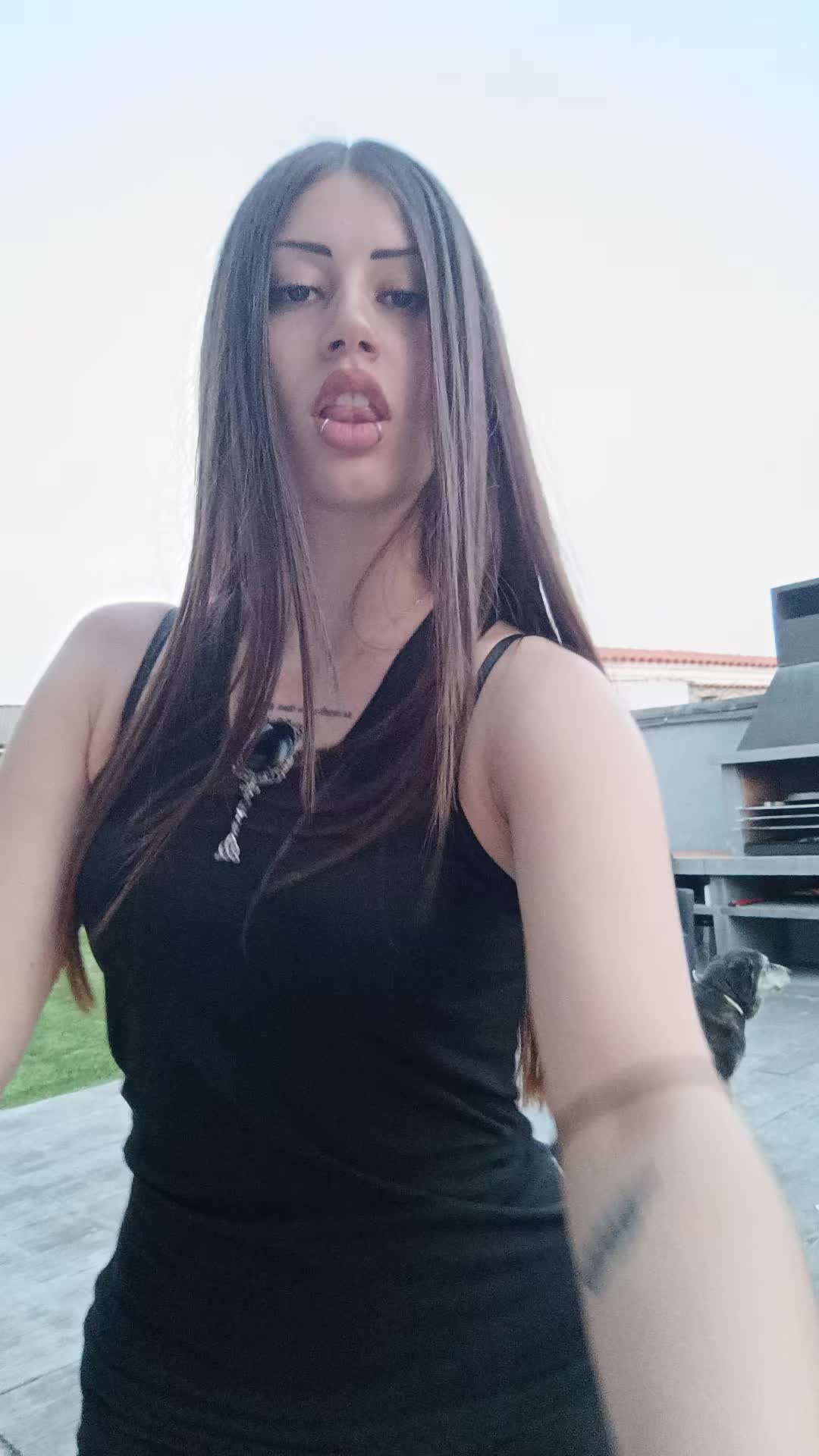 @n1n3