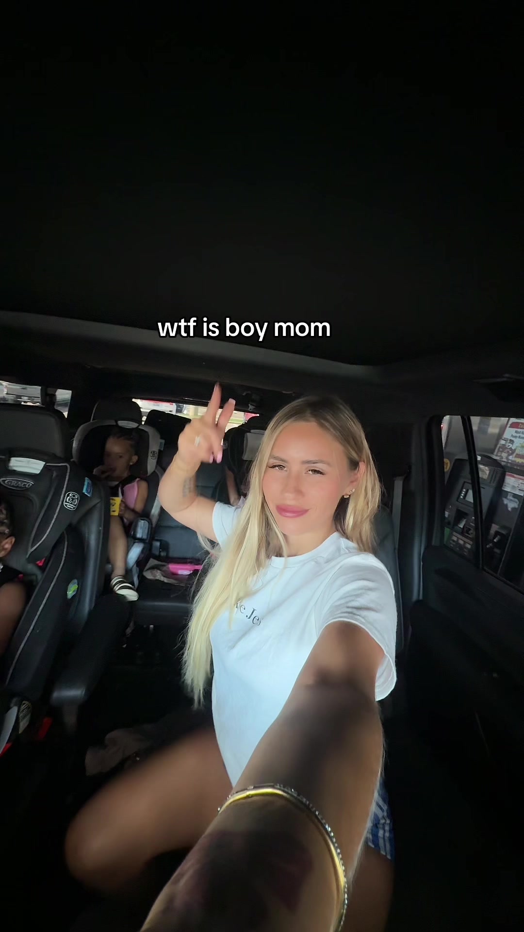 @Victoria M