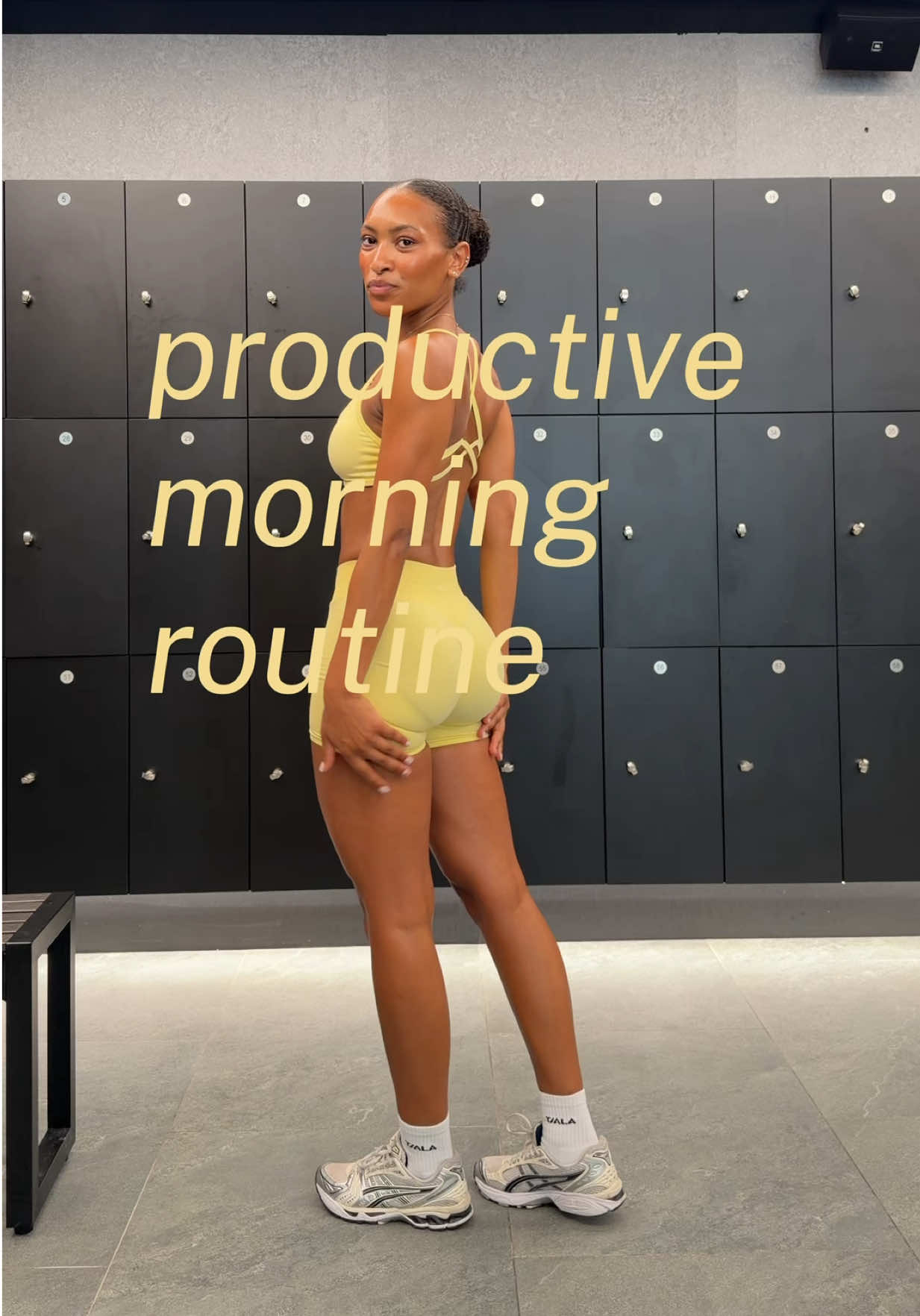 @Nia