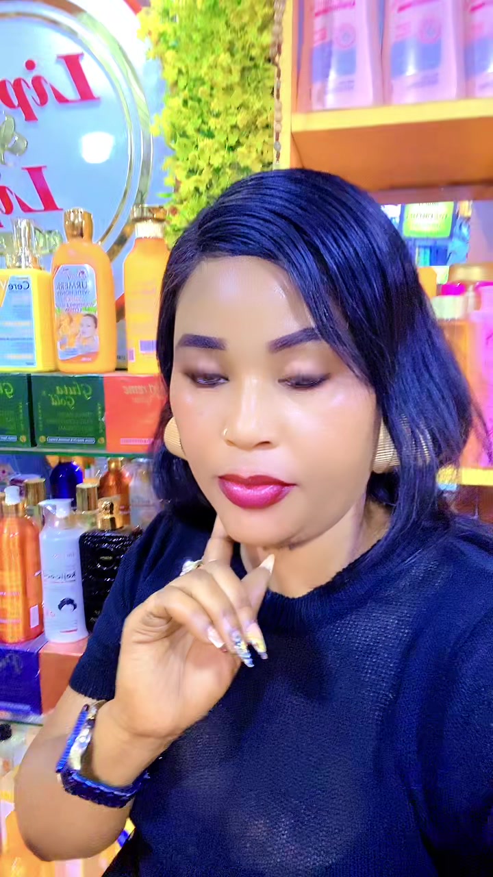 @LIPs and lips body care ๐