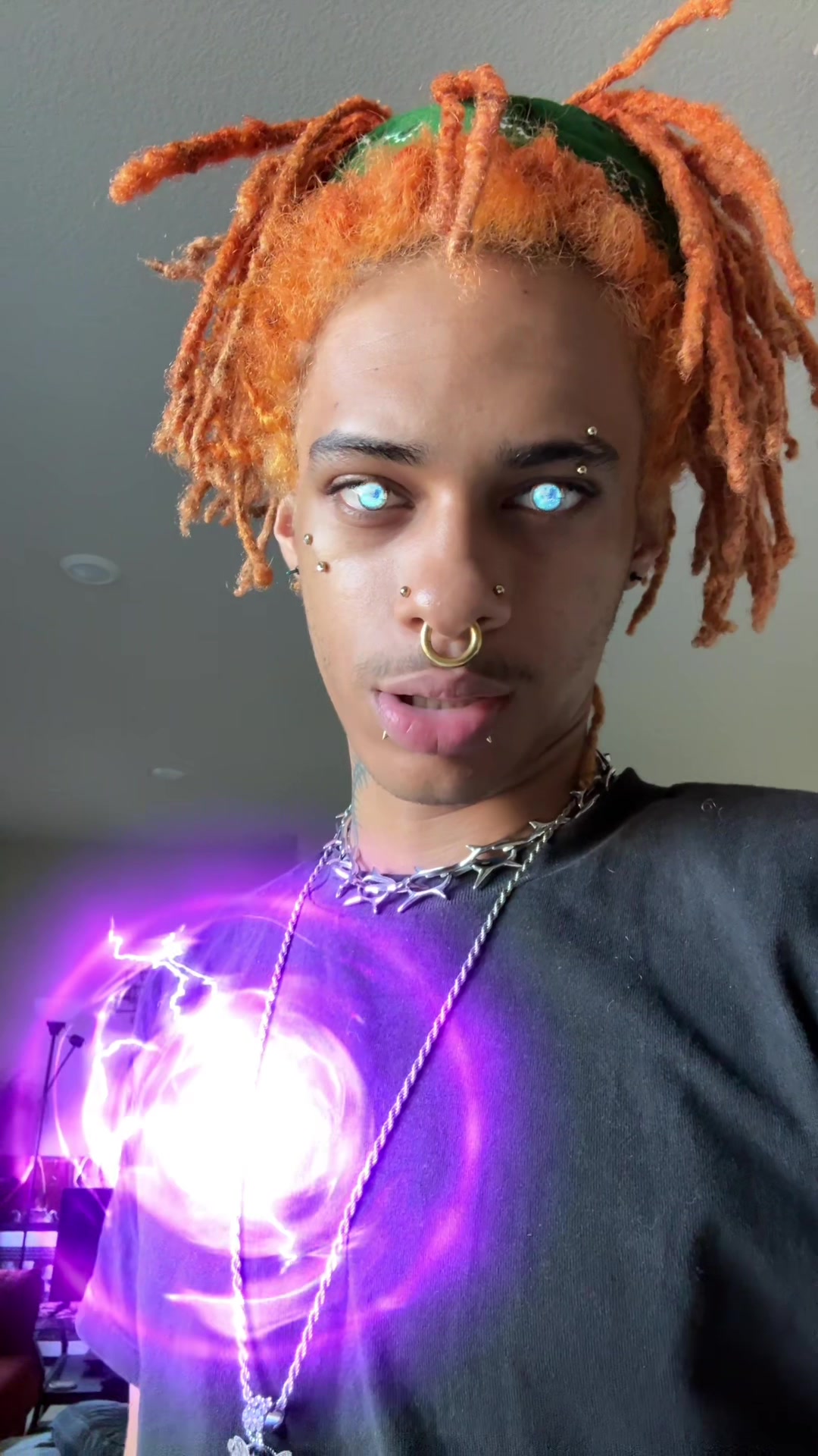 @𖣂♱AK𖣂♰