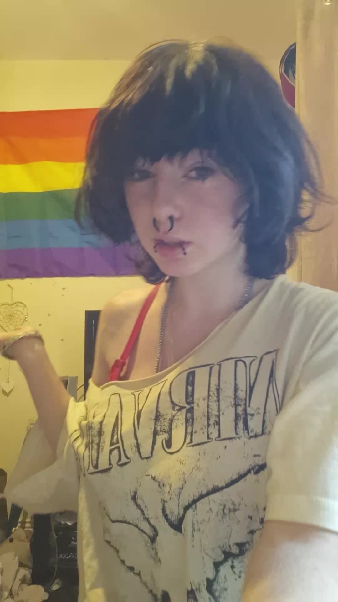 @Nevaeh..🥀