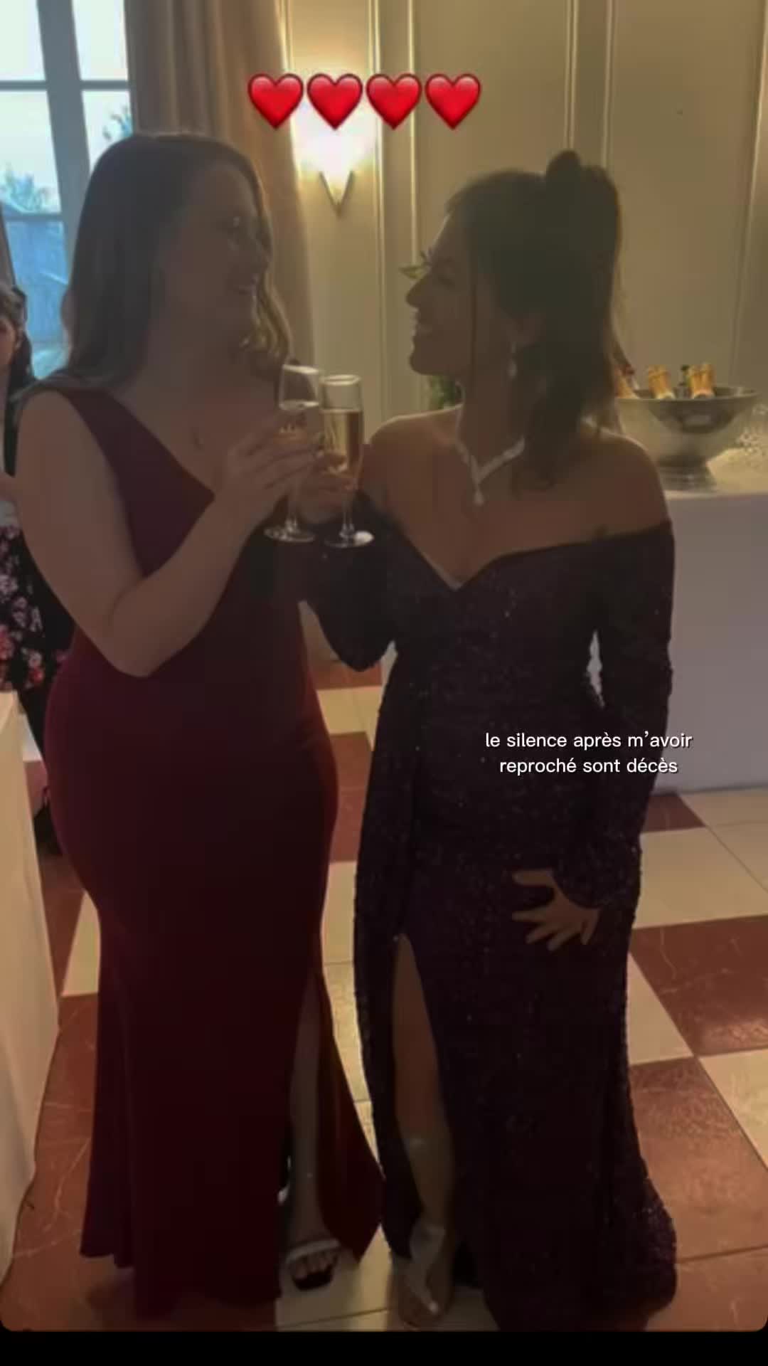 @𝑀𝑎𝑟𝑖𝑒🖤