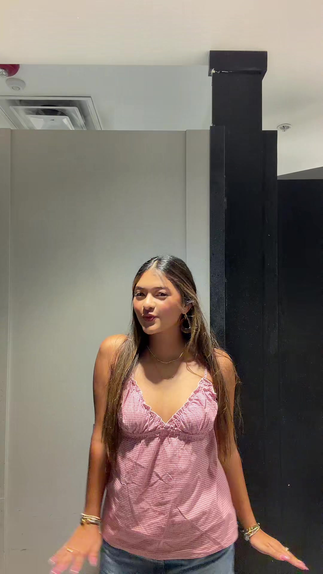 @Mia
