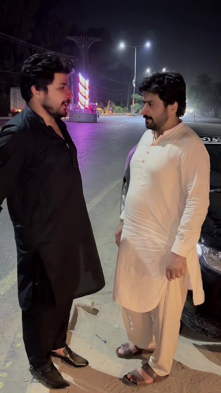 @Abdullah Abbasi 🍂🍂