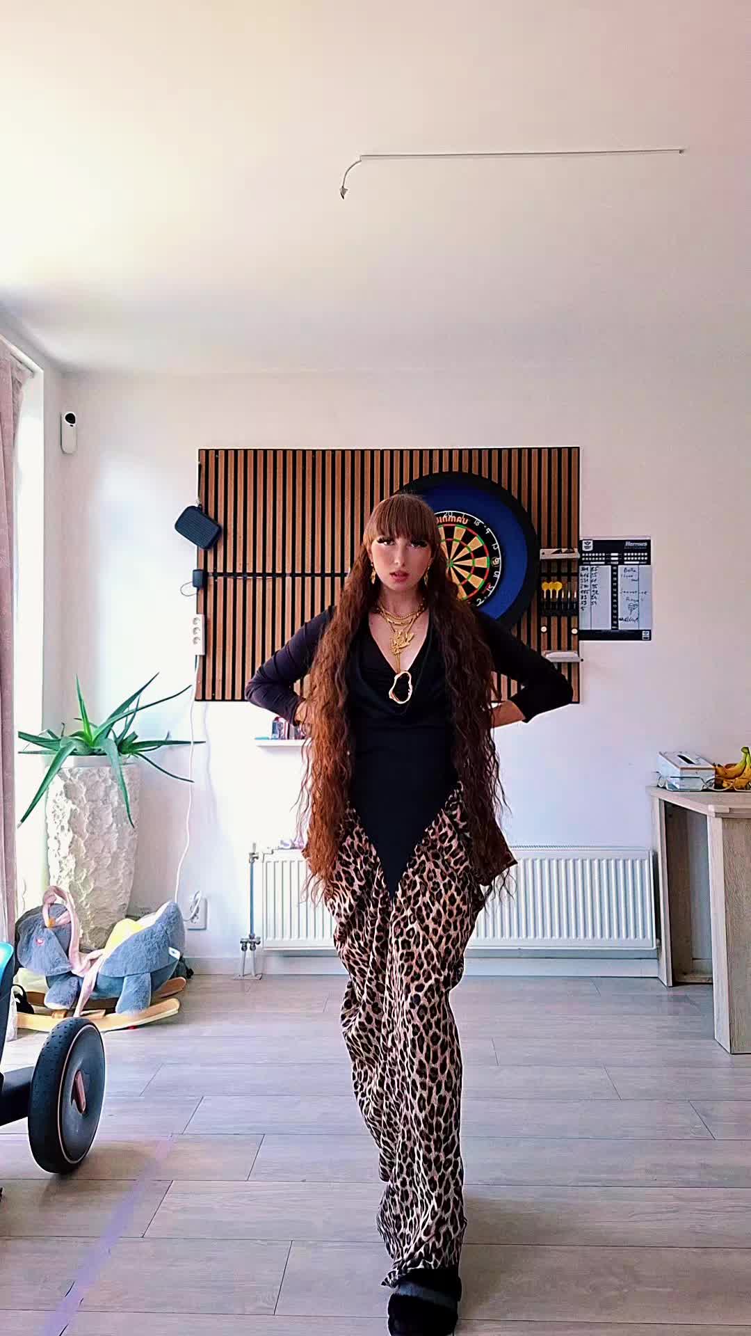 @👑KITTI HERCEGNŐ👑