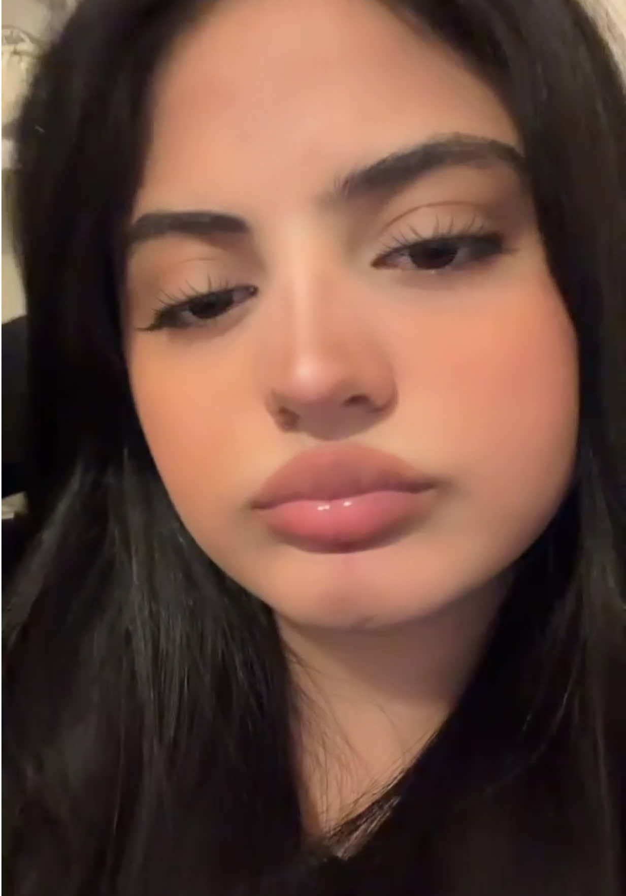 @𝐌