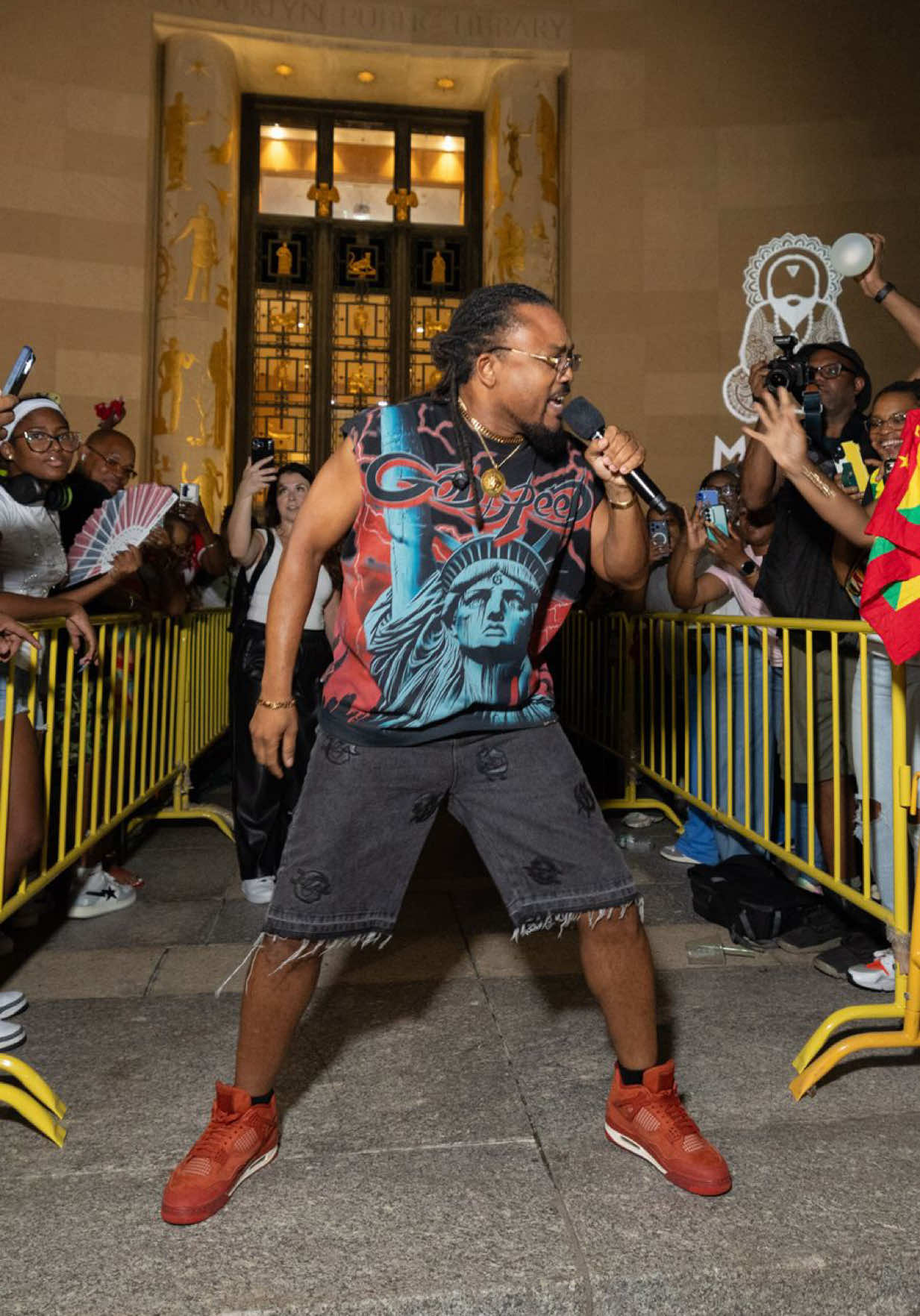 @machelmontano