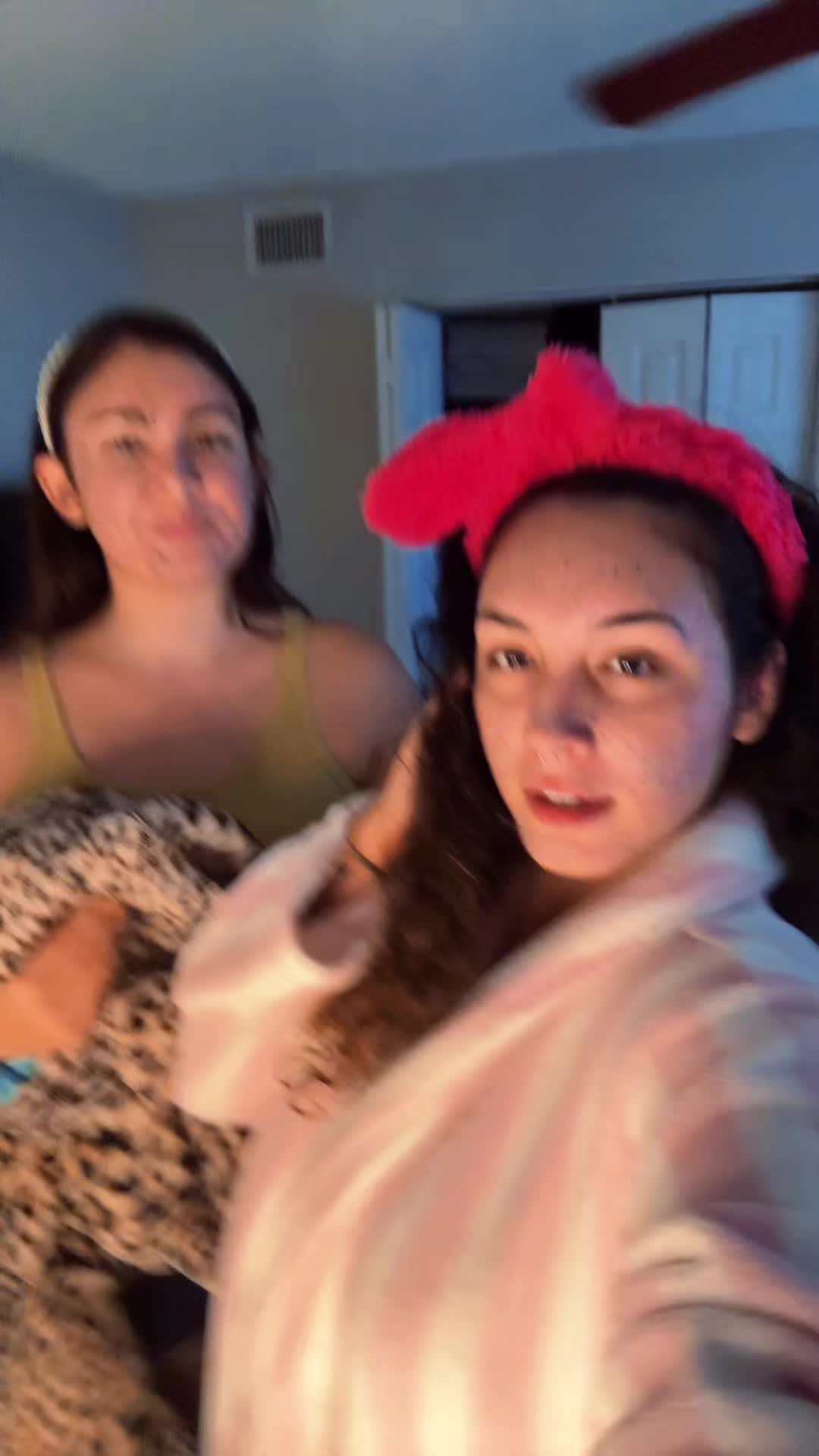 @Bella Cruz
