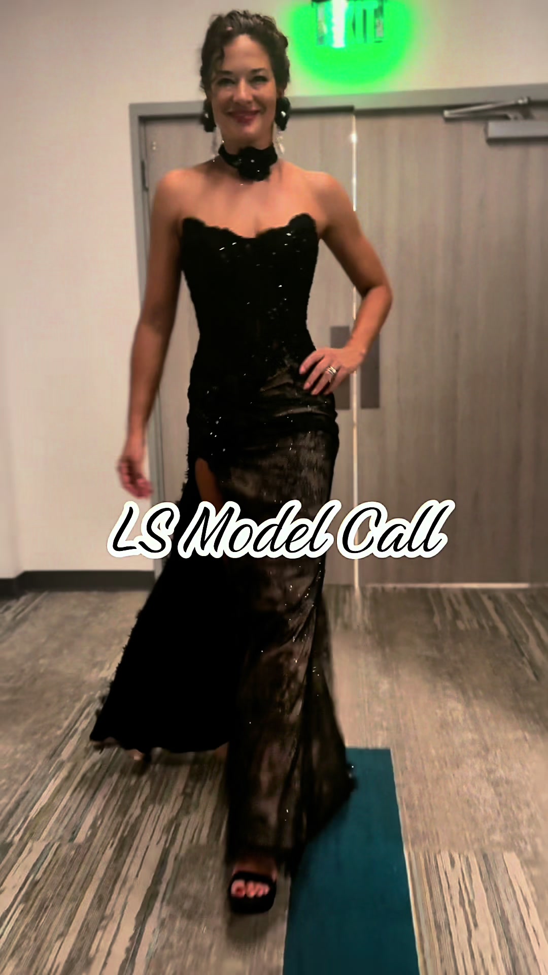 @LadyStrutGowns