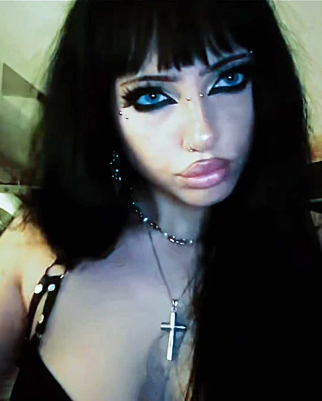 @𝐋𝐮𝐜𝐚𝐚 ༺♡༻