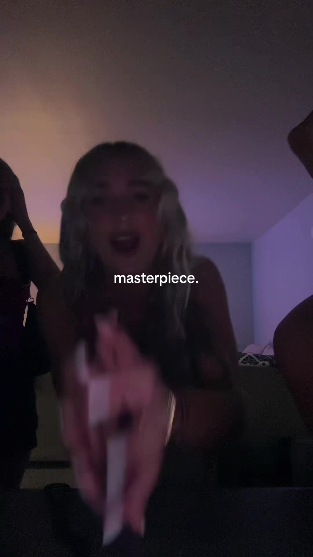 @Klaudia Gillette