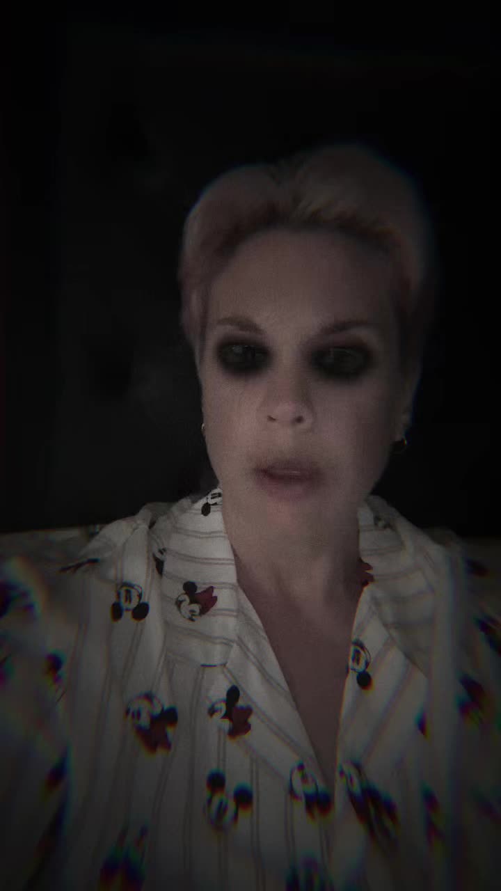 @SpookyQueen👻🖤👻🖤👻