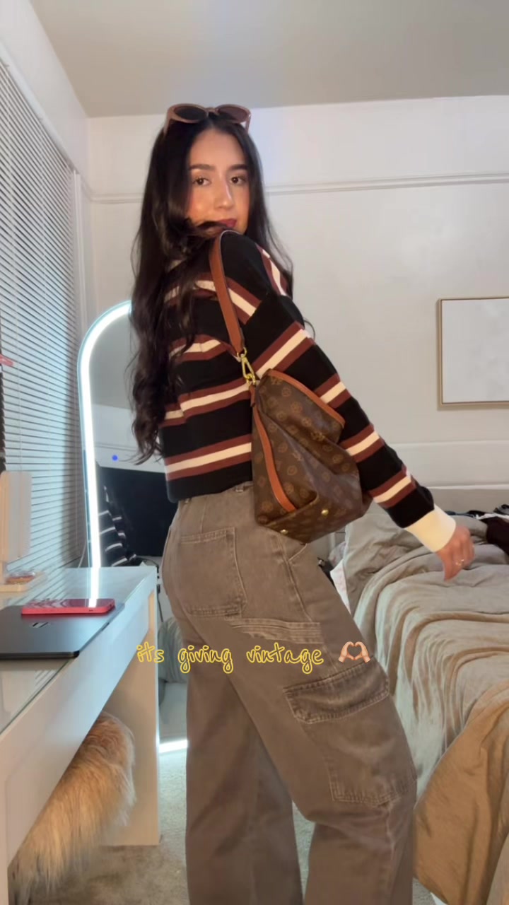 @ᒪIᒪᒪIᗩᑎ ᗷOᑎIᒪᒪᗩ.🦒