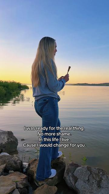 @kelsiwild