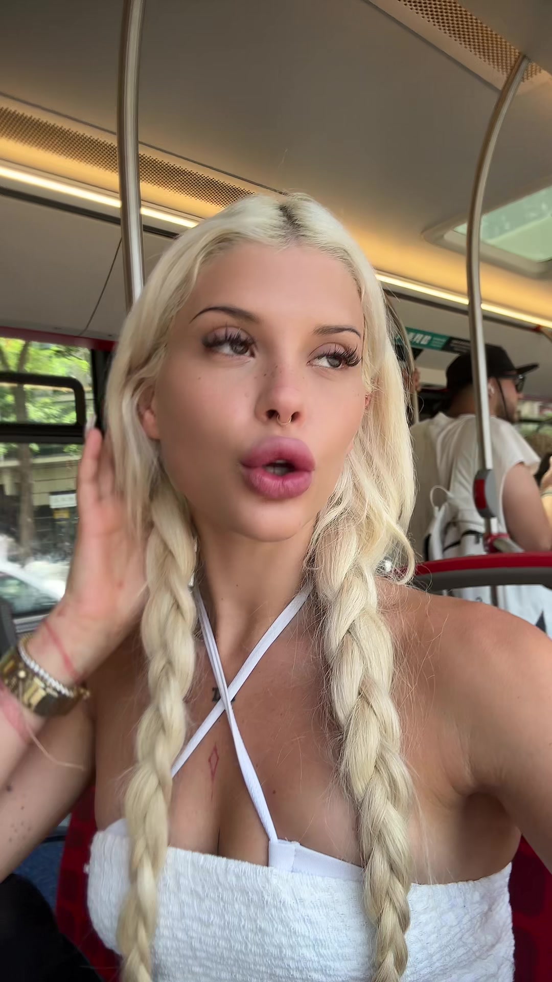 @olivvstuuff