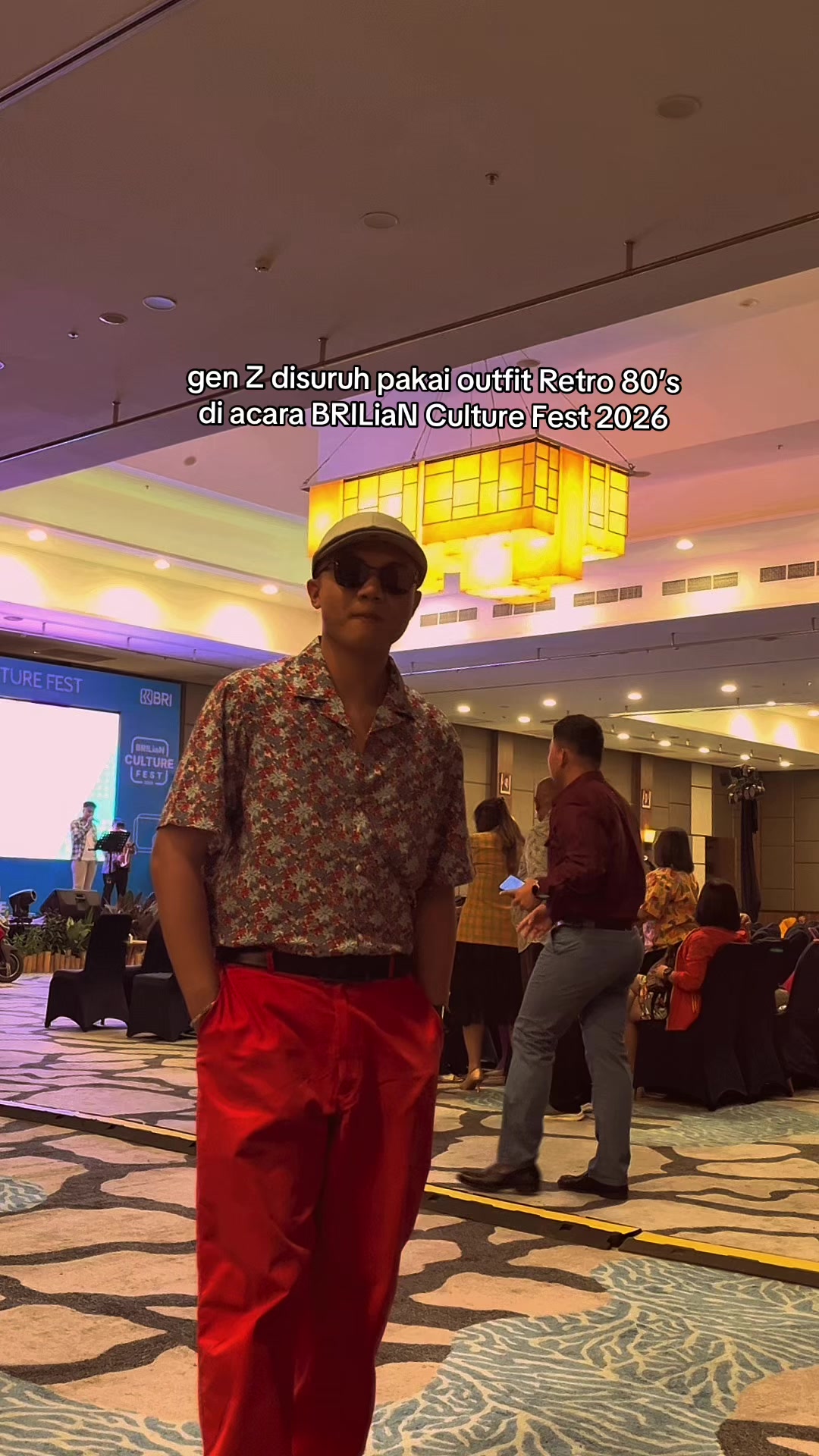 @S K Y