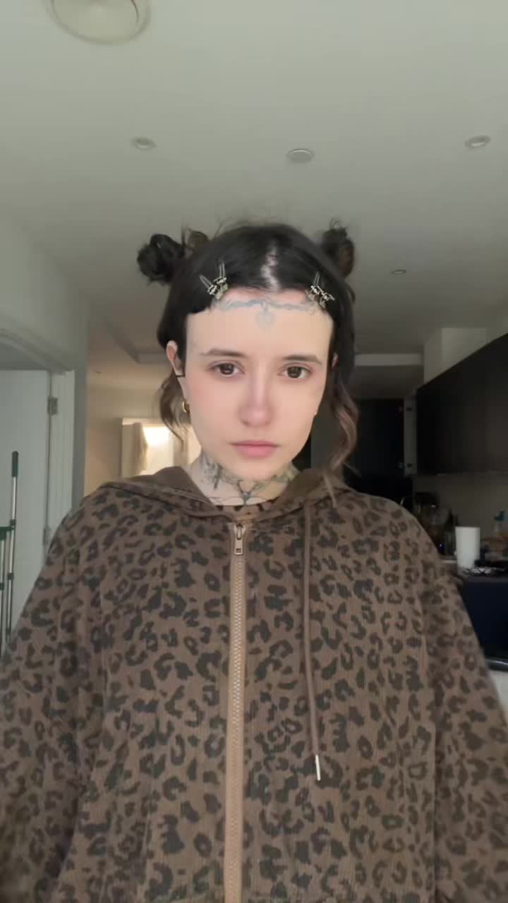 @Tttrashpoetry