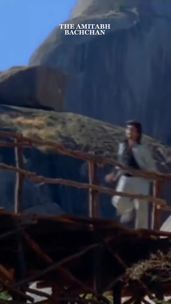 @𝐀𝐌𝐈𝐓𝐀𝐁𝐇 𝐁𝐀𝐂𝐇𝐂𝐇𝐀N
