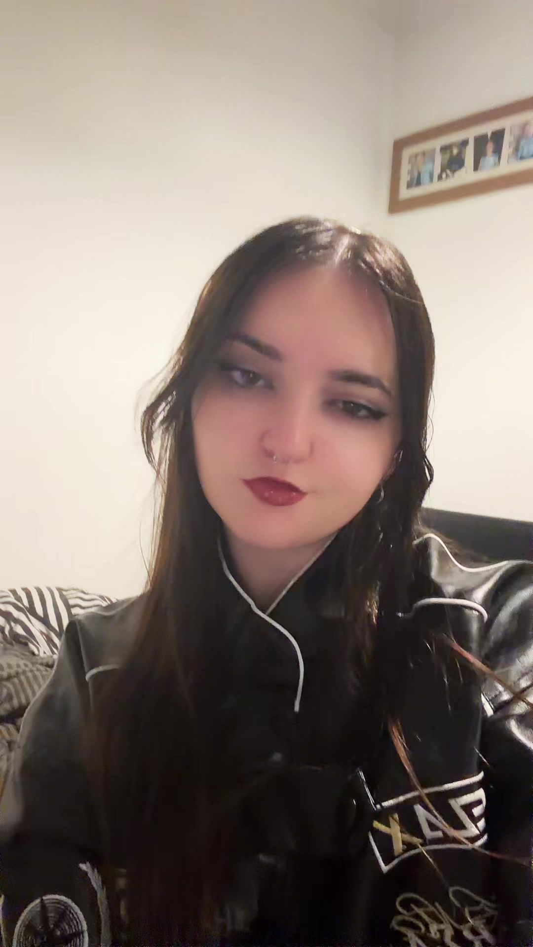 @evie (offline)