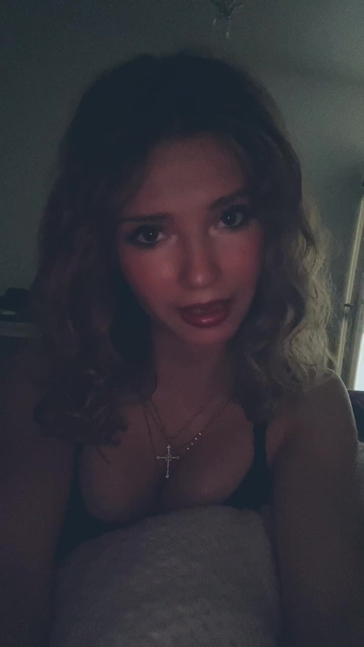 @Blondie
