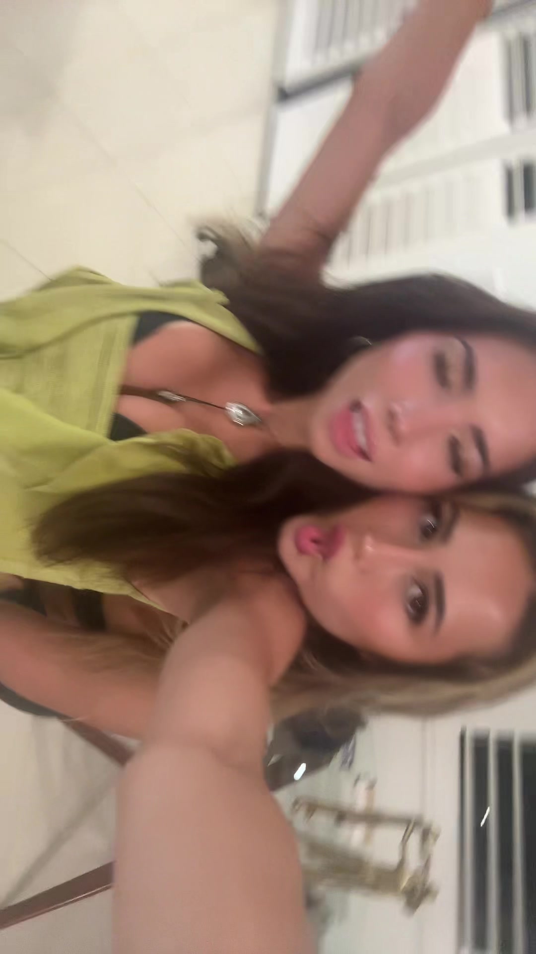 @annibbb