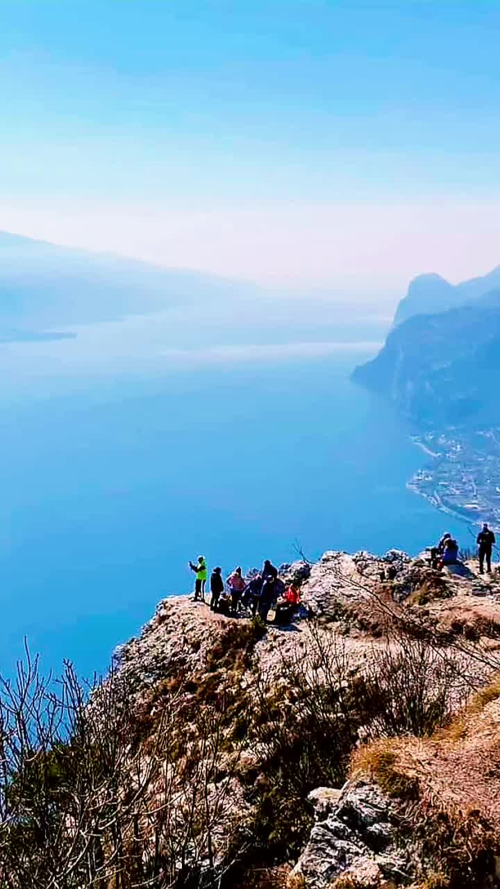 @Doru Donici