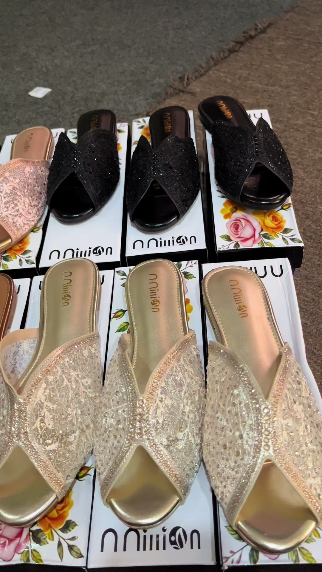 @Shoes|Bags|skoolitem in Bauchi