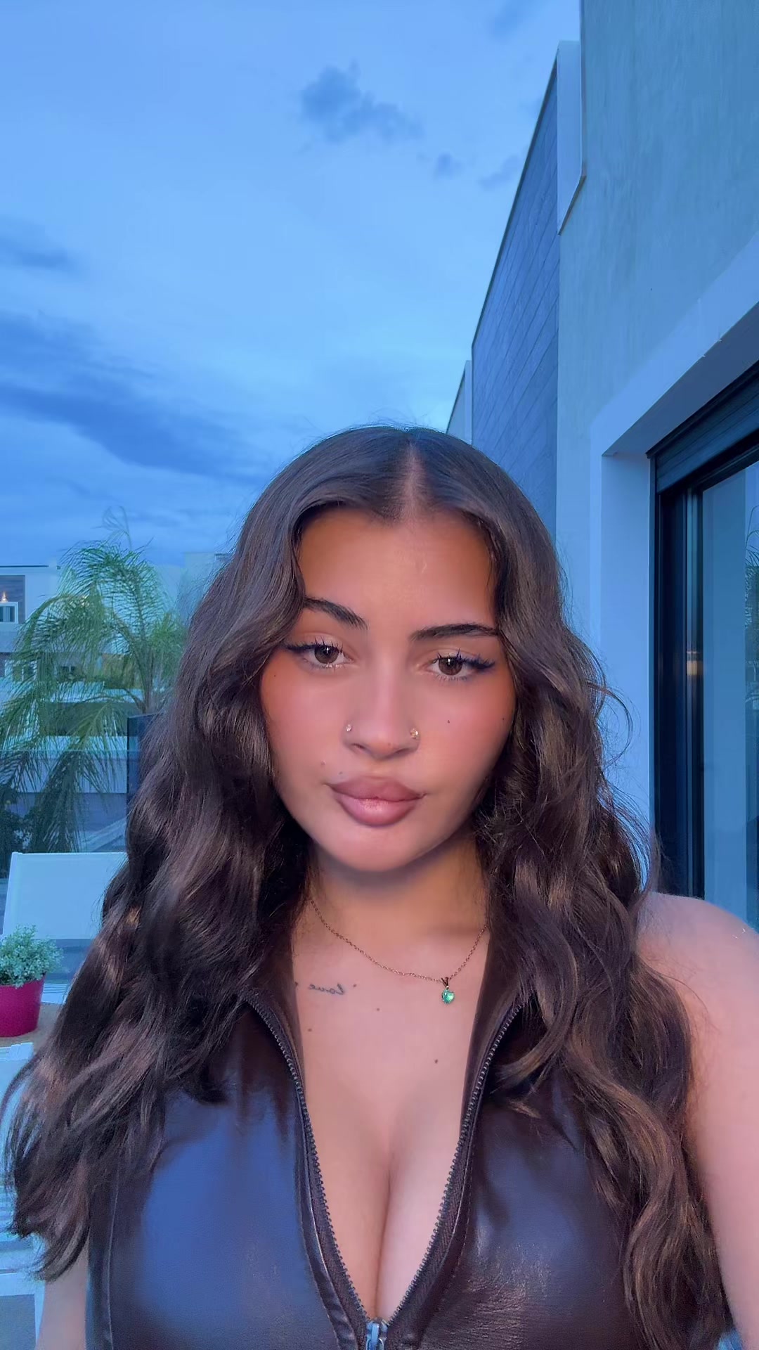 @Niki