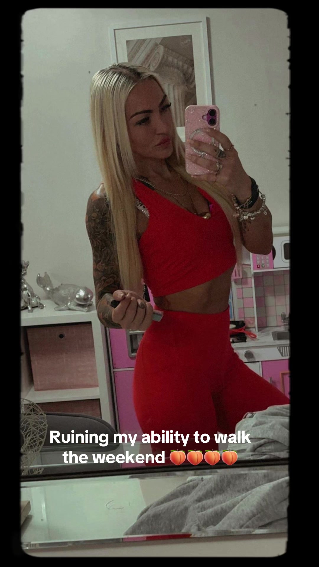 @sussiiiieeee89 that blonde 💋