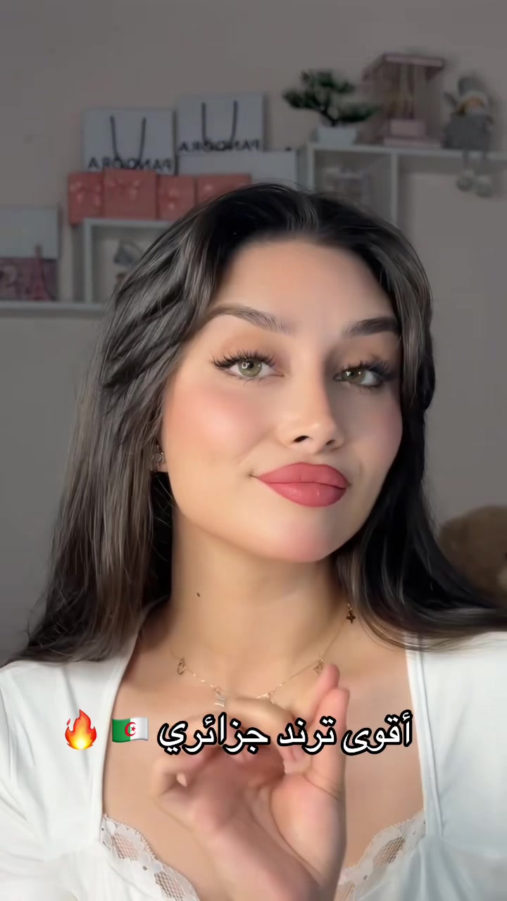 @Taya2002a