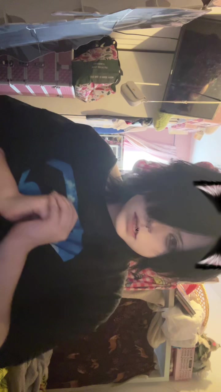 @๐ฐ๐๐๐๐ โ • โ