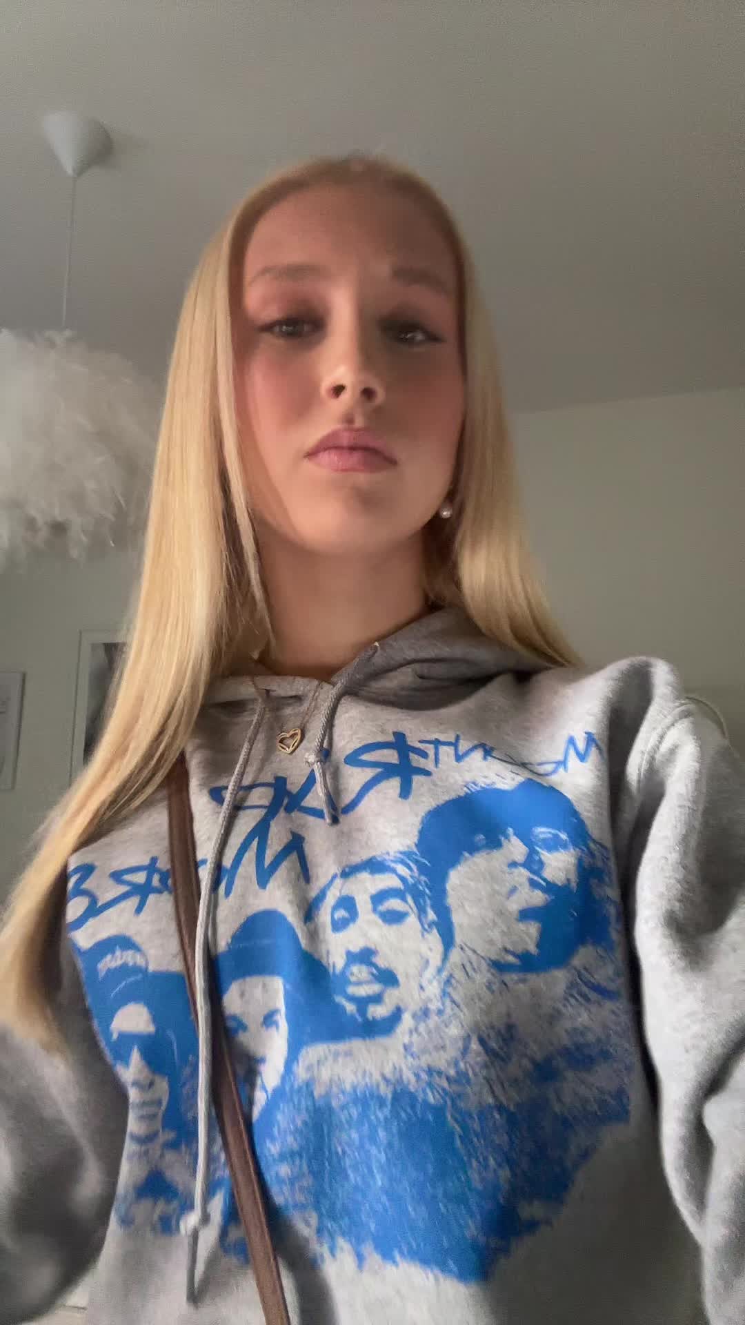 @dinrebecca1