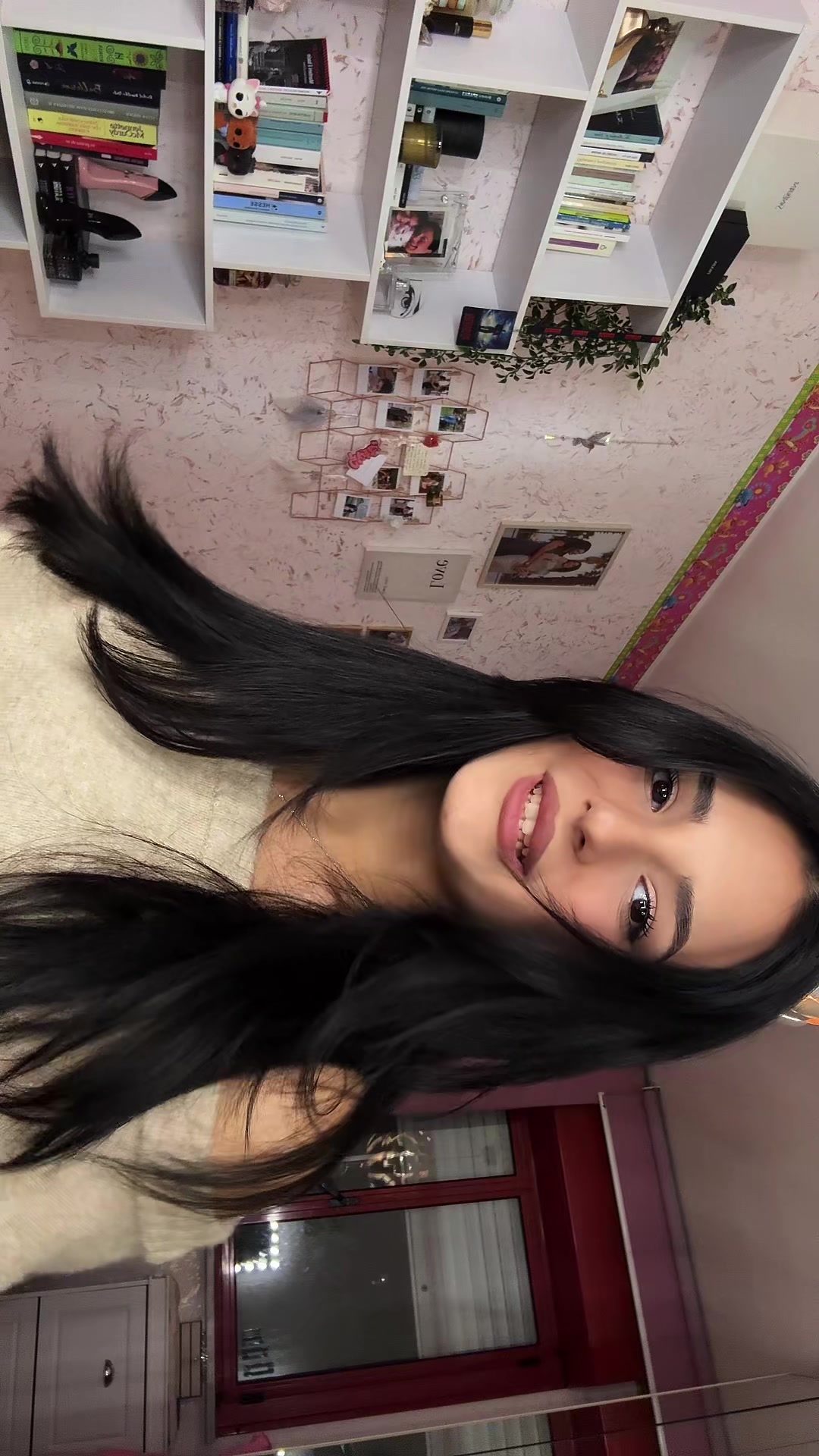 @𝐴𝑛𝑛𝑎 ﾒ𝟶