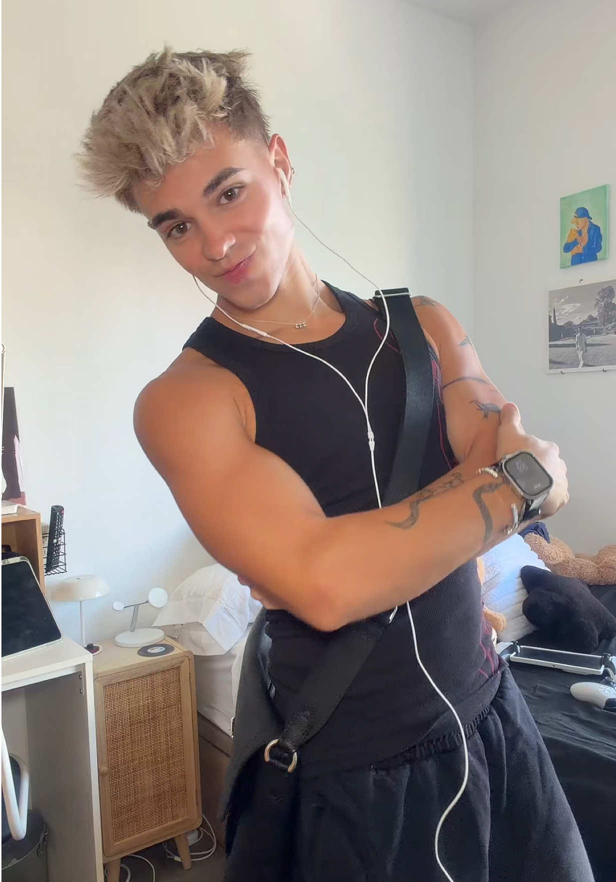 @Mario Ruiz🧸ྀི🐍