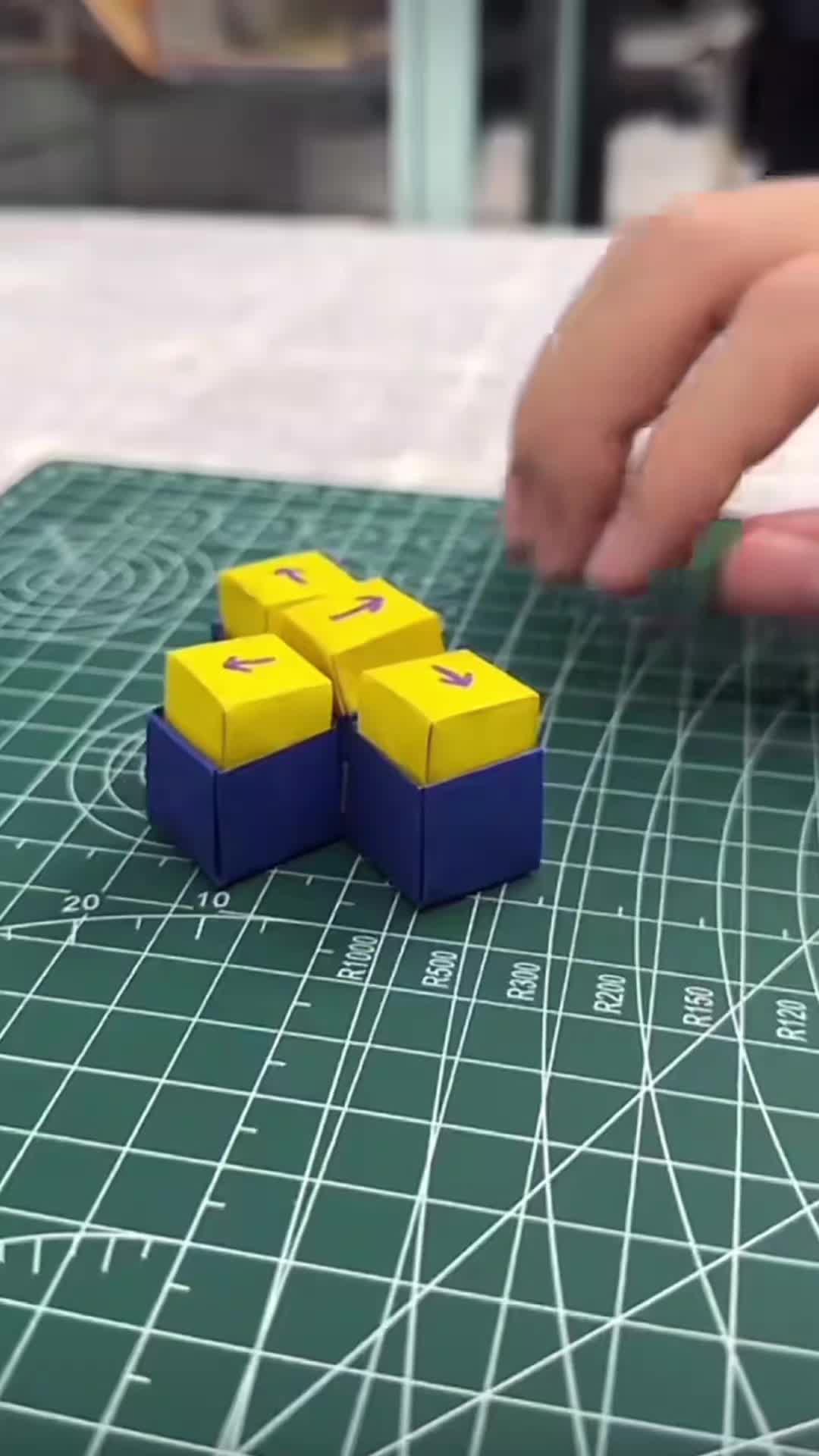 @Foldaria