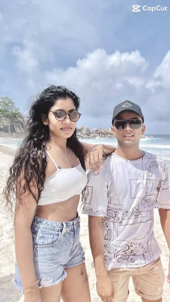 @Moodie💭 🇱🇰 🇸🇨