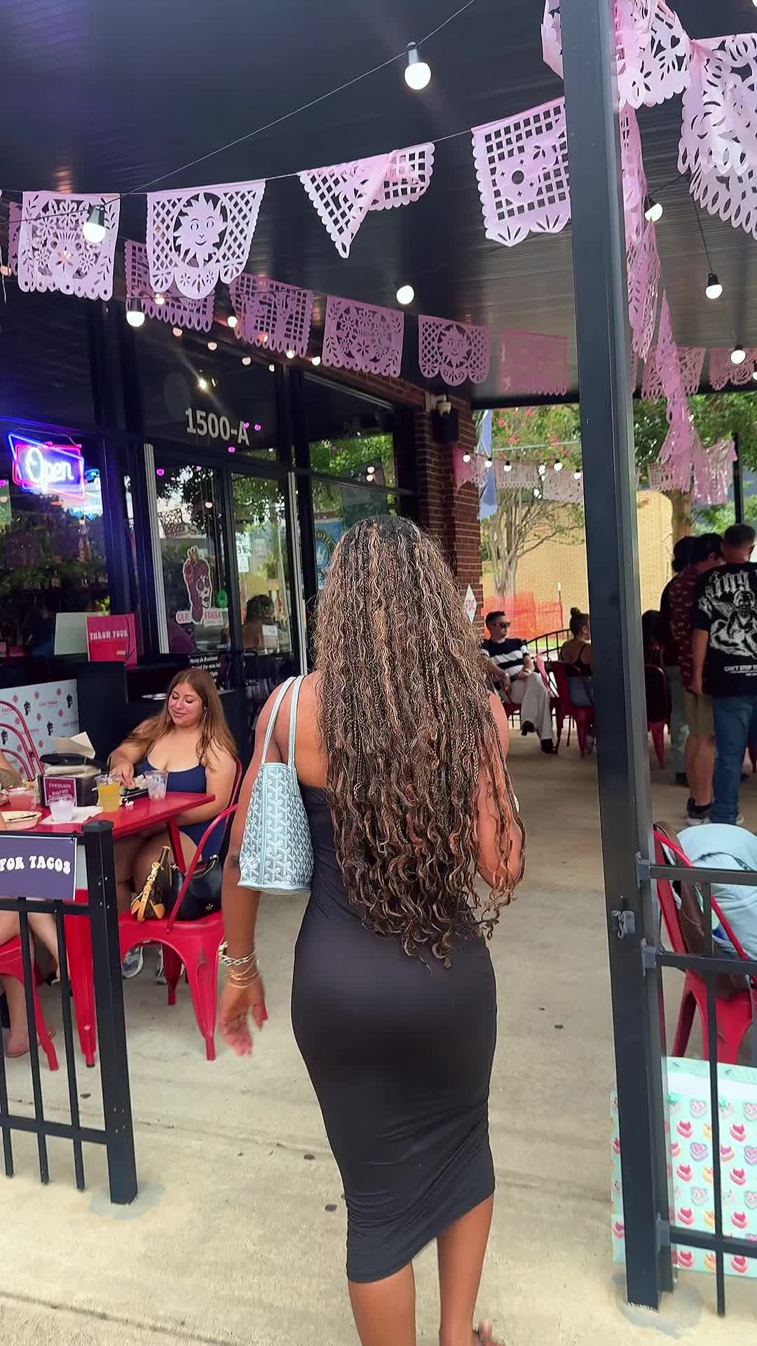 @Sarah | CLT Content Creator