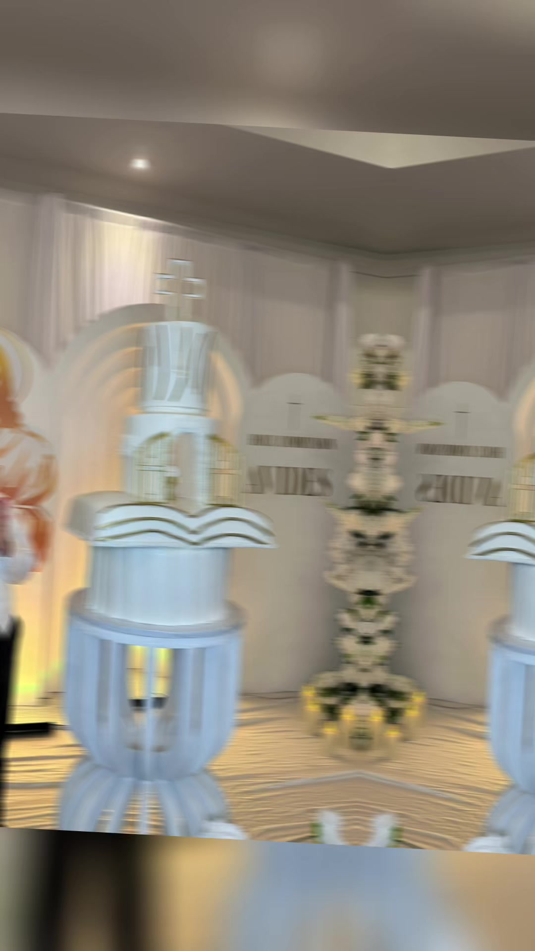 @Zina&rsquo;s Cakes