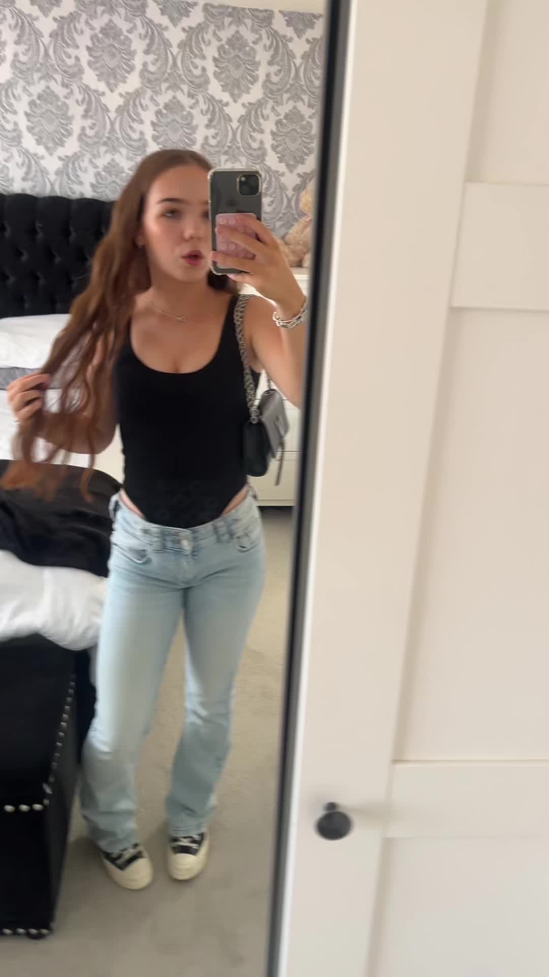 @Taya