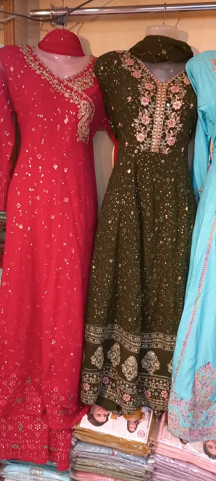 @subhalaxmi saree  calecsoin